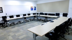 PG7 conference Meeting Room